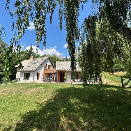 Maison Refaite A Neuf En Pleine Nature Puy-Saint-Eusebe Exterior foto