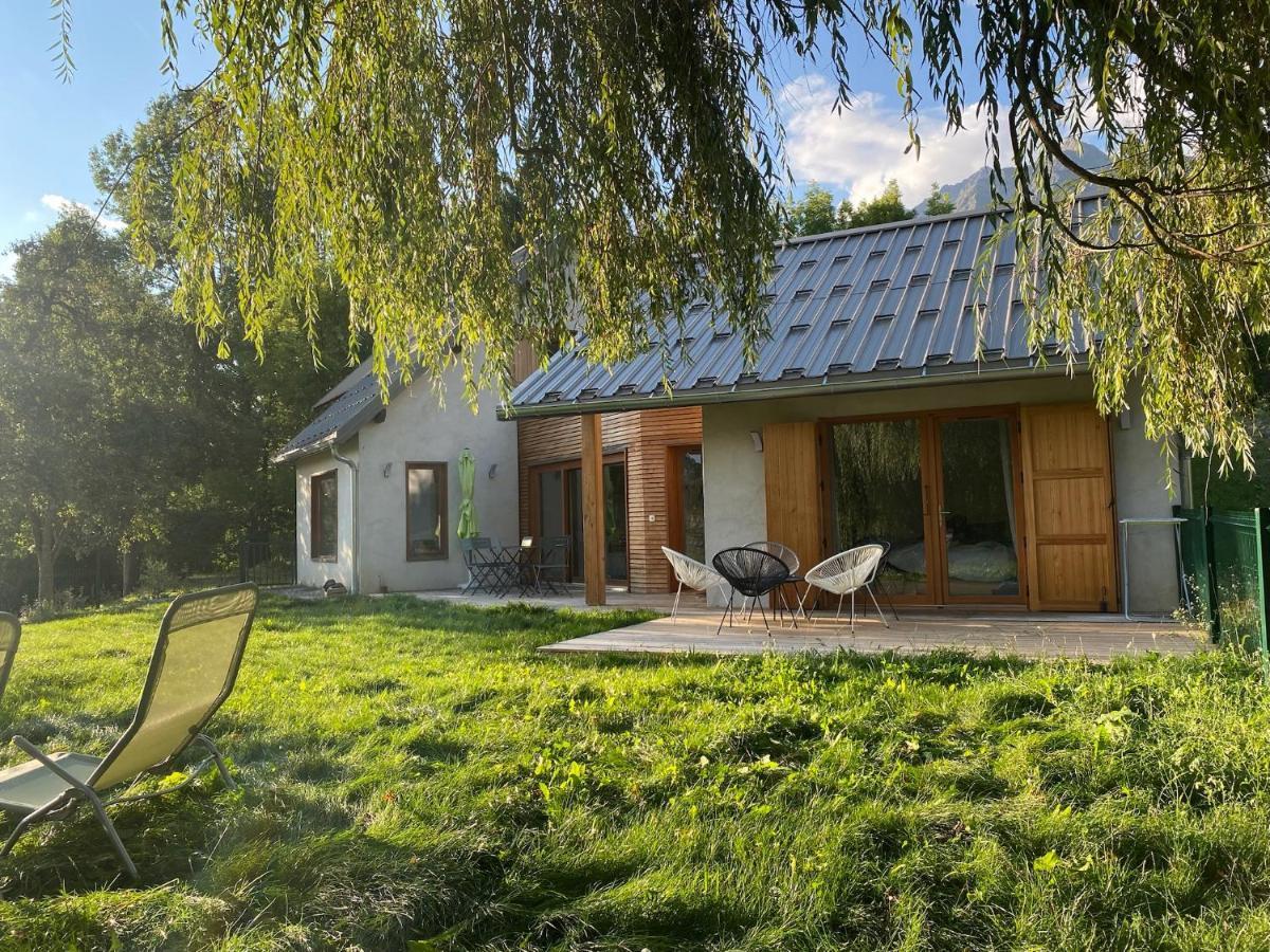 Maison Refaite A Neuf En Pleine Nature Puy-Saint-Eusebe Exterior foto